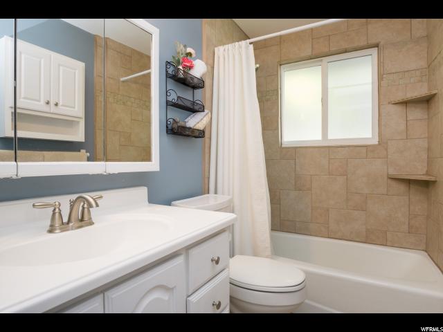 1629 N 2800 W, Clinton, UT 84015 — photo 9