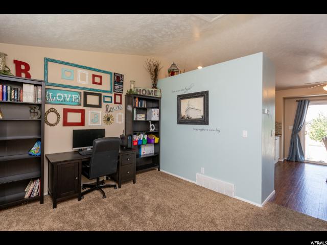 1081 N 1285 W, Clinton, UT 84015 — photo 4