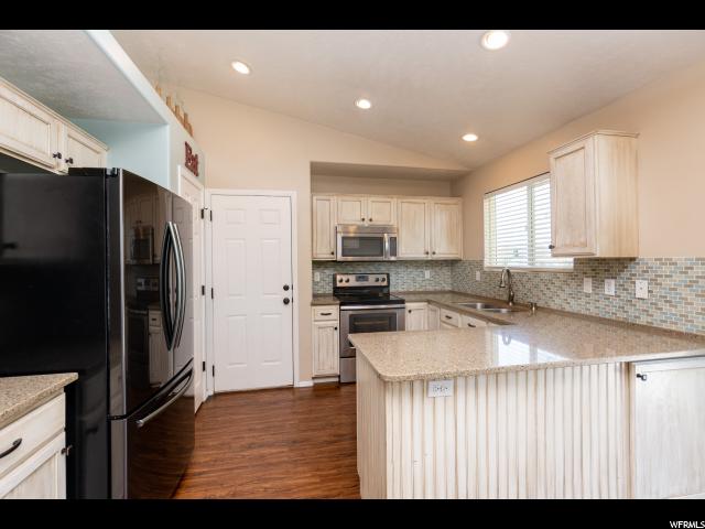 1081 N 1285 W, Clinton, UT 84015 — photo 7