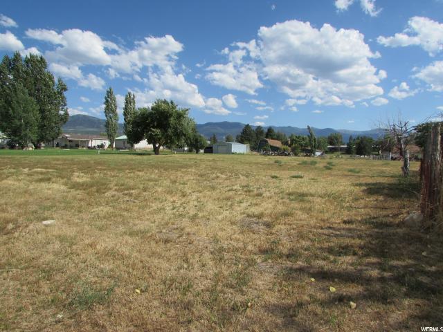 627 S 300 E, Mt Pleasant, UT 84647 — photo 2