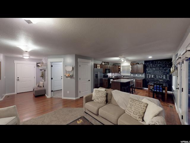 608 W 160 St N, Smithfield, UT 84335 — photo 2