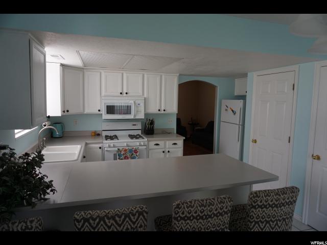 13 Somerset Pl, Logan, UT 84321 — photo 2