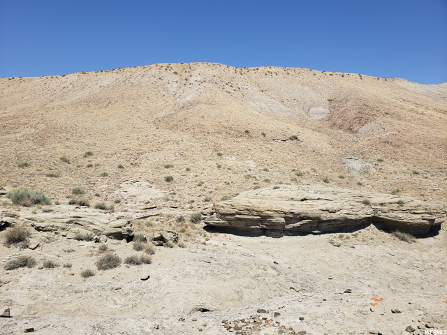 3748 E 8500 S, Myton, UT 84052 — photo 5