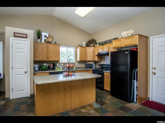 1383 W 3090 S, Syracuse, UT 84075 — photo 8
