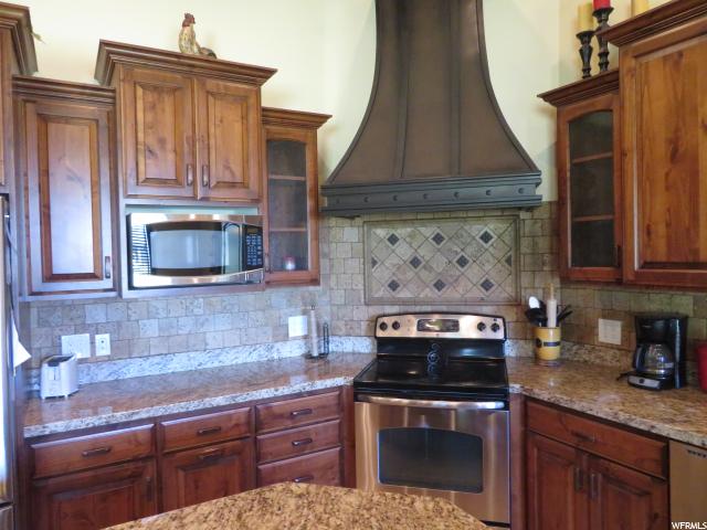 180 W 400 S, Mona, UT 84645 — photo 2