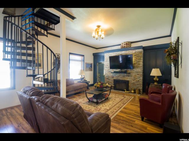 209 E 100 N, Vernal, UT 84078 — photo 12