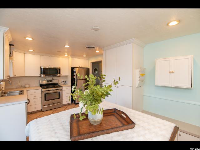 396 E 10425 S, Sandy, UT 84070 — photo 9