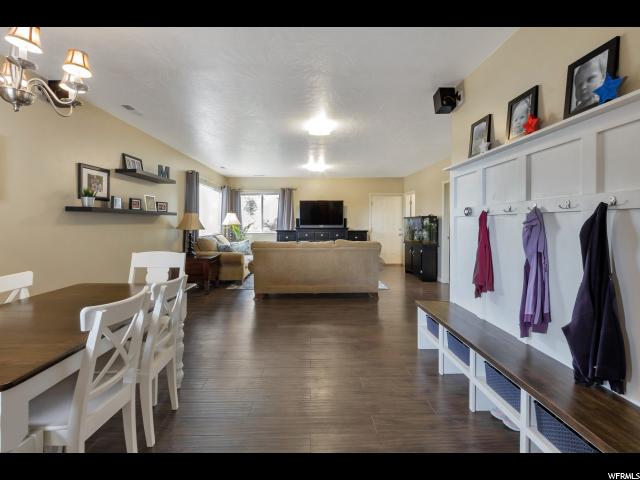 635 E 400 N, Centerville, UT 84014 — photo 3