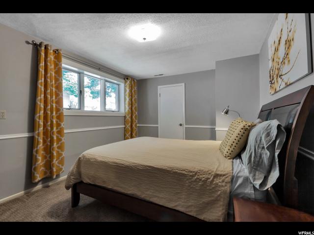 635 E 400 N, Centerville, UT 84014 — photo 8