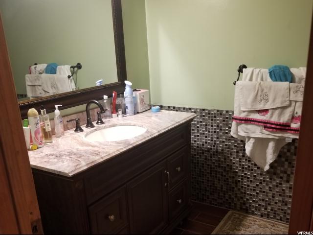 8793 S 1595 E, Sandy, UT 84093 — photo 10