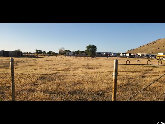 1889 E Pheasant Ln, Lake Point, UT 84074 — photo 12