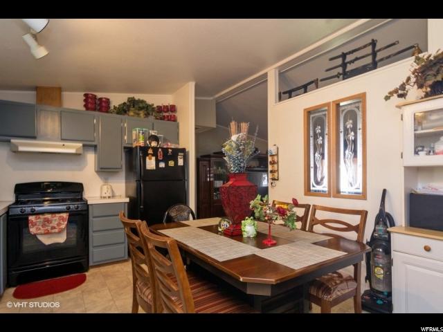 53 Sunset Dr, Layton, UT 84041 — photo 9
