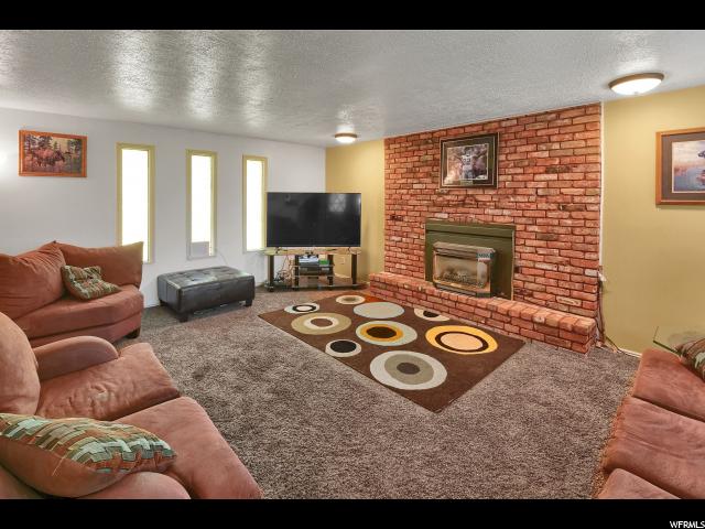 5920 S 2325 W, Roy, UT 84067 — photo 12