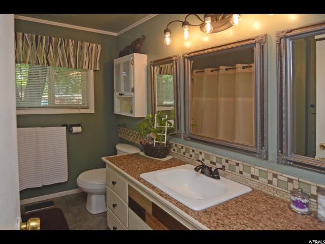 2379 N 690 W, Clinton, UT 84015 — photo 9