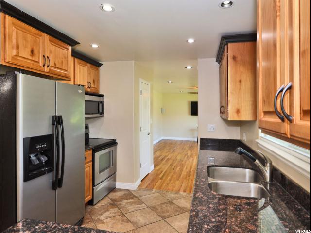 607 W 3100 S, Bountiful, UT 84010 — photo 10