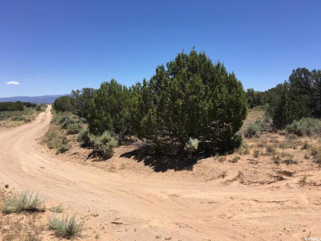 #1/10, Enoch, UT 84721 — photo 4