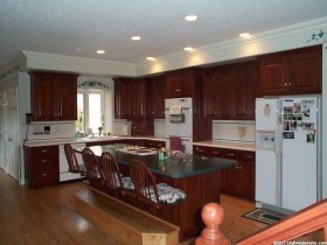8908 Cobble Canyon Cir, Sandy, UT 84093 — photo 2