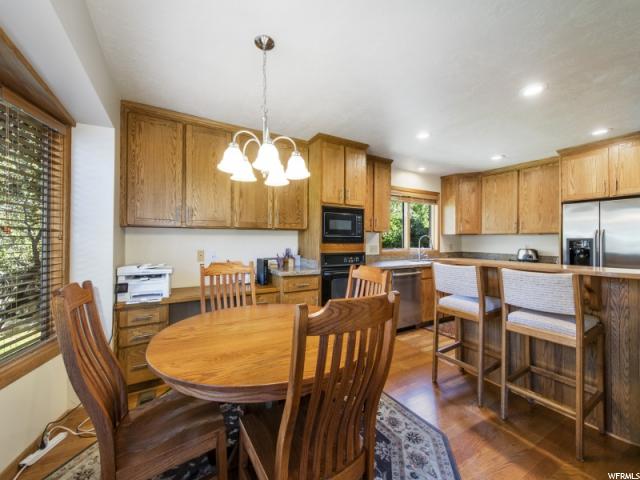 3285 E Ruskin Ct, Sandy, UT 84092 — photo 7