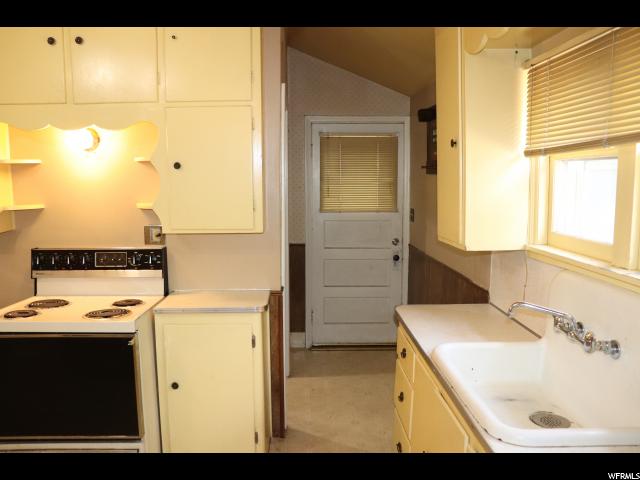 395 E Center St S, Logan, UT 84321 — photo 9