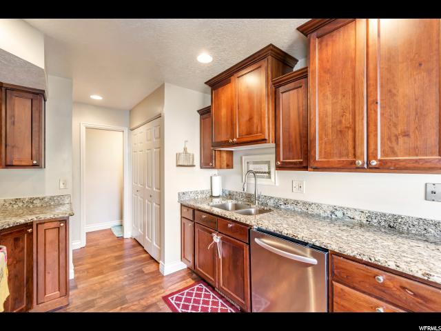 66 E 735 S, Centerville, UT 84014 — photo 11