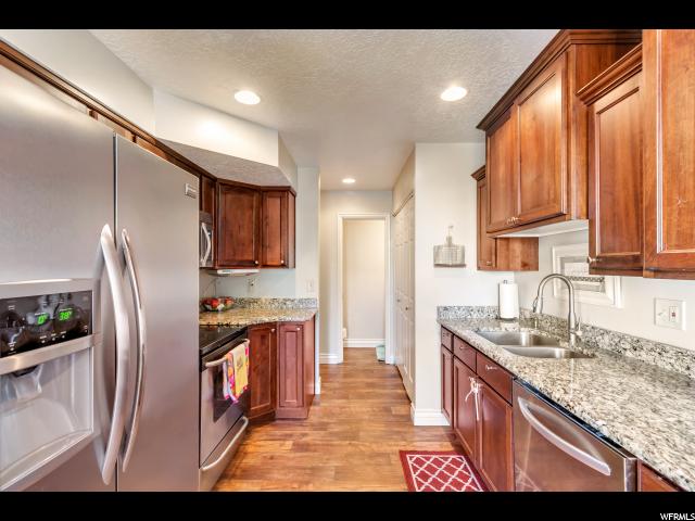 66 E 735 S, Centerville, UT 84014 — photo 10