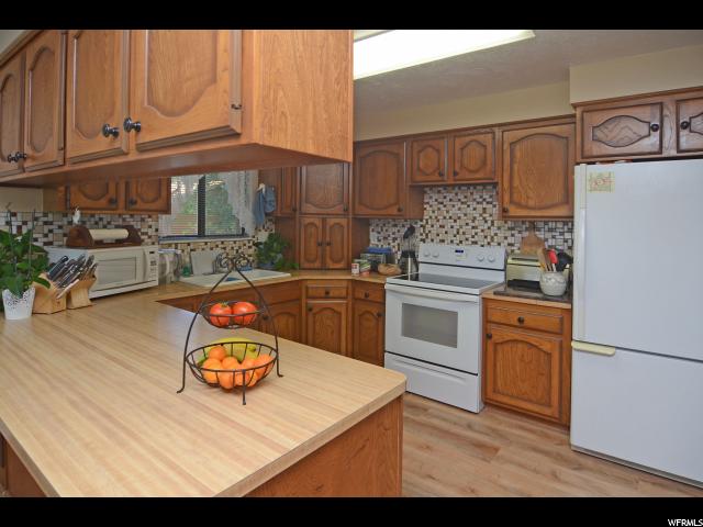 66 E 1700 N, Centerville, UT 84014 — photo 4