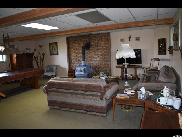 585 E 300 S, Escalante, UT 84726 — photo 2