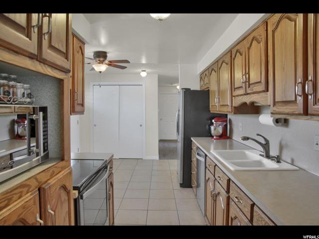 2358 N 840 W, Clinton, UT 84015 — photo 2