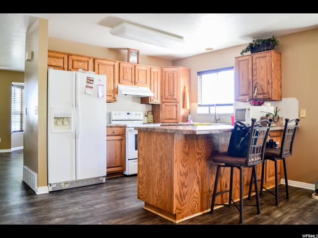 5581 S 3375 W, Roy, UT 84067 — photo 4