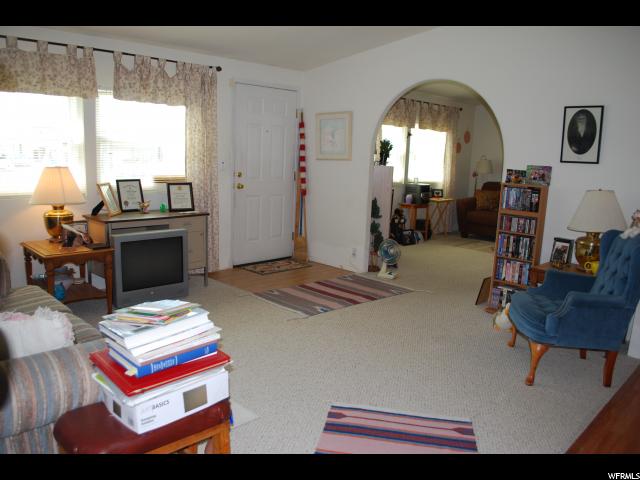 395 E 100 S, Mt Pleasant, UT 84647 — photo 2