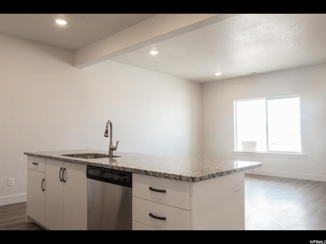 1573 E 320 S, Hyrum, UT 84319 — photo 7