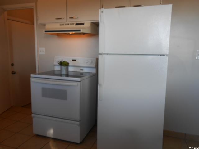 363 E Marilyn Dr, Clearfield, UT 84015 — photo 5