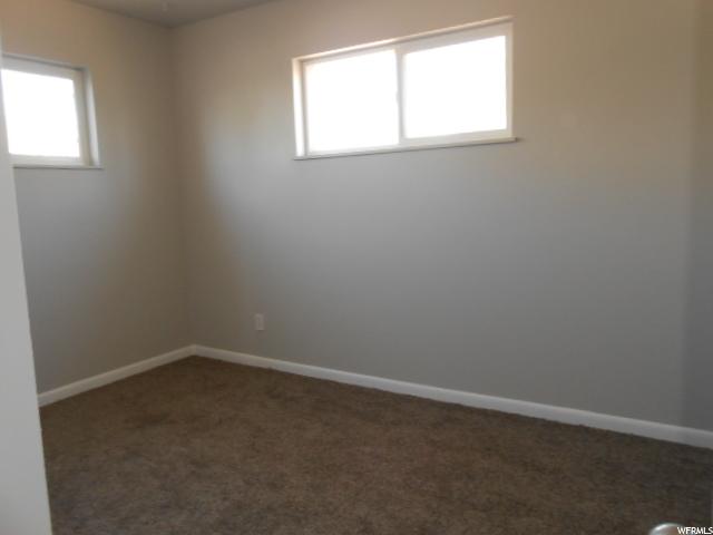 363 E Marilyn Dr, Clearfield, UT 84015 — photo 6