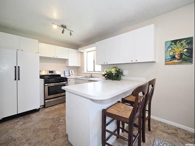 4662 S 300 E, Washington Terrace, UT 84405 — photo 7