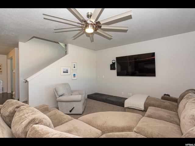 178 E Copper Cir N, Harrisville, UT 84404 — photo 2