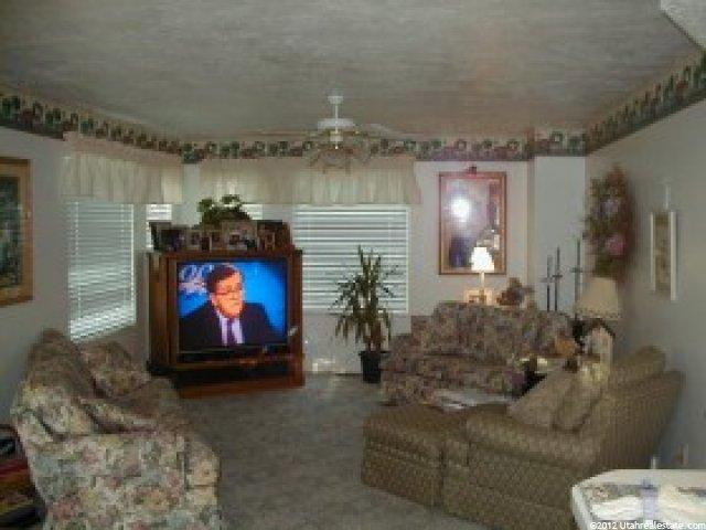 1433 E 2500 N, Layton, UT 84040 — photo 4