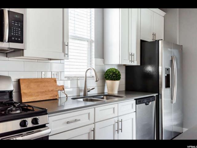 1520 E Primrose Ln, Layton, UT 84040 — photo 4