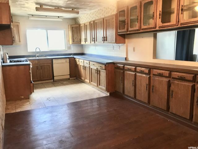 285 W Center, Willard, UT 84340 — photo 2