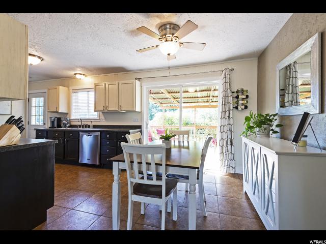 194 E Nicoletti Dr, Midvale, UT 84047 — photo 11