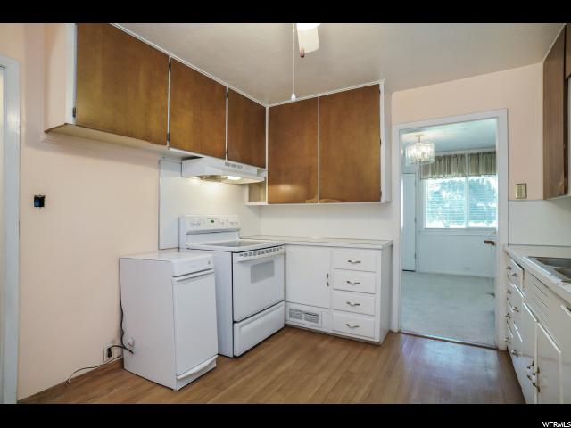 239 E Chase Ln, Centerville, UT 84014 — photo 7