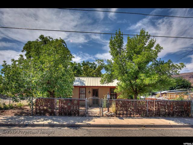634 Locust Ln, Moab, UT 84532 — photo 2