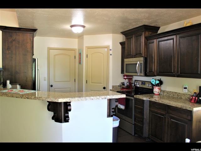 590 N 300 E, Roosevelt, UT 84066 — photo 9
