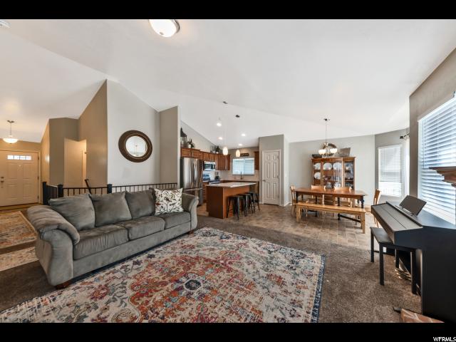 2024 S James Cir E, Clearfield, UT 84015 — photo 4