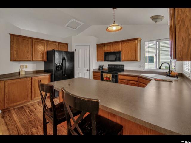 1379 N Black Mountain Cir E, Ogden, UT 84404 — photo 6