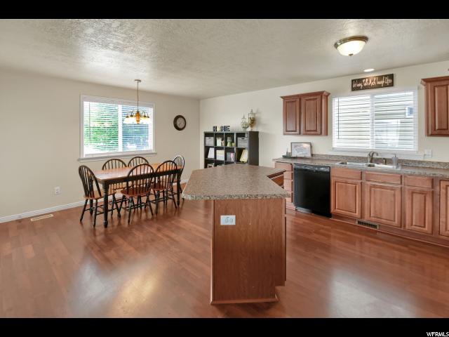 2568 Craig Ln, Syracuse, UT 84075 — photo 6