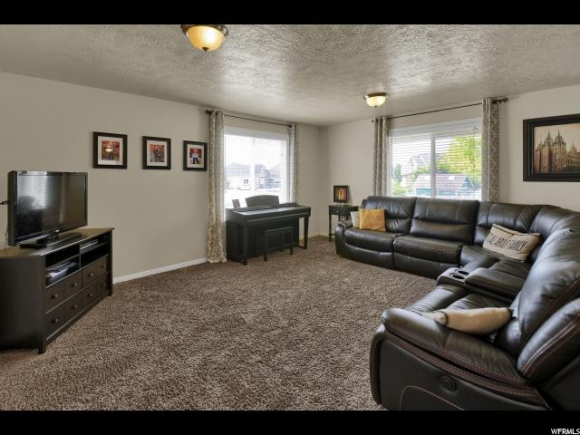 2568 Craig Ln, Syracuse, UT 84075 — photo 3