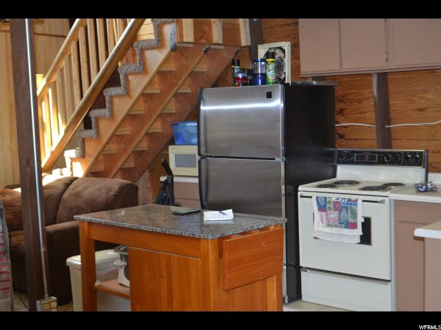 2044 Pine Meadow Dr, Wanship, UT 84017 — photo 5