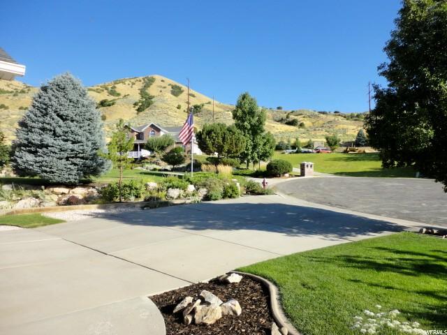 390 W 2500 S, Perry, UT 84302 — photo 7