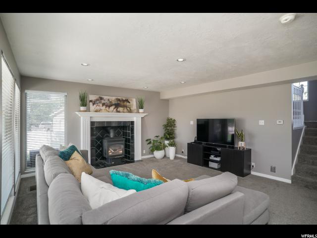 1849 E 6900 S, Uintah, UT 84405 — photo 9