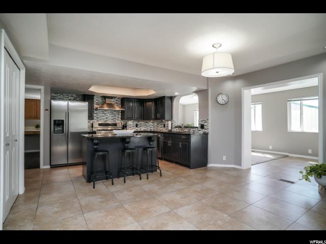 1849 E 6900 S, Uintah, UT 84405 — photo 12